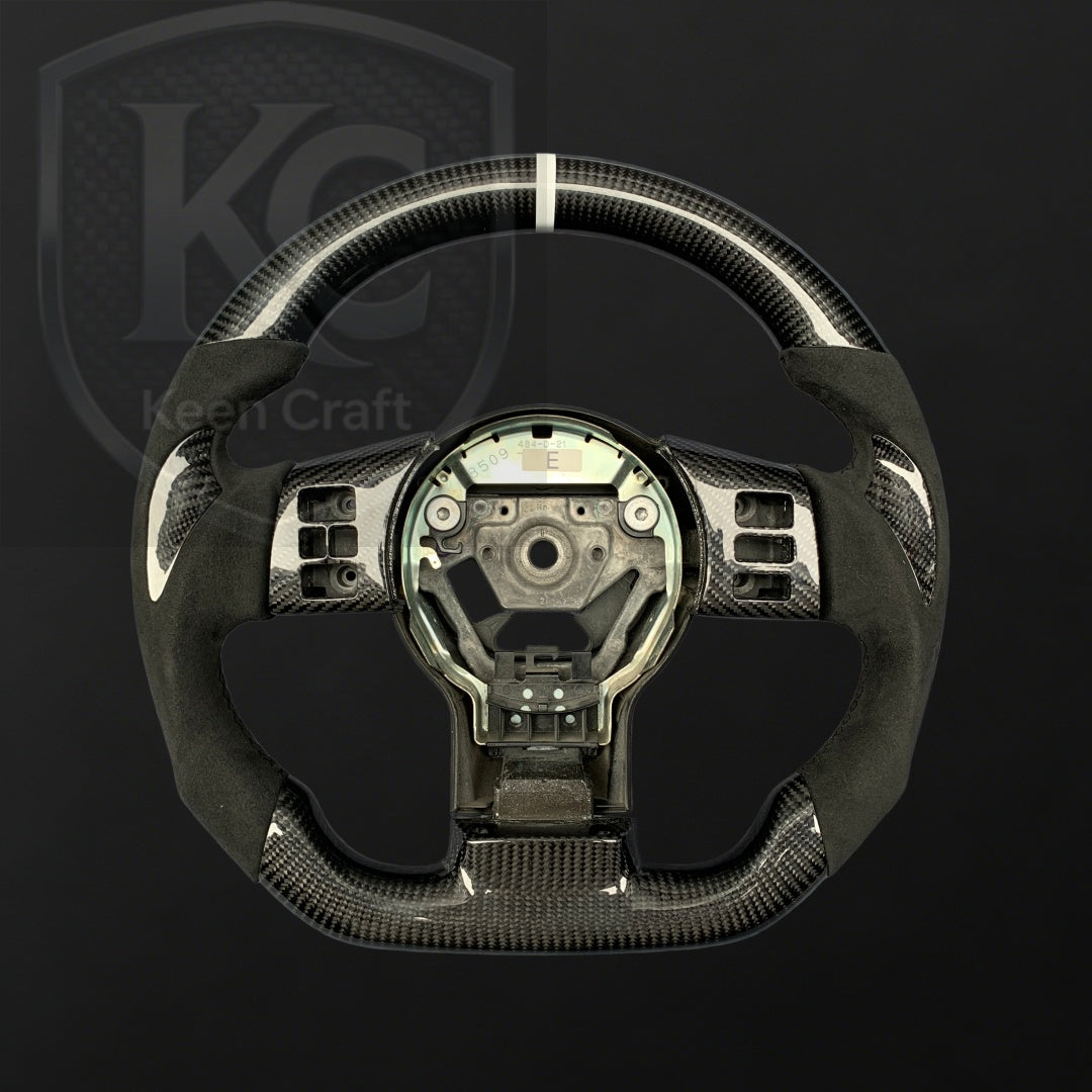 Nissan 2005-2012 Xterra Carbon Fiber Steering Wheel | Keen Craft